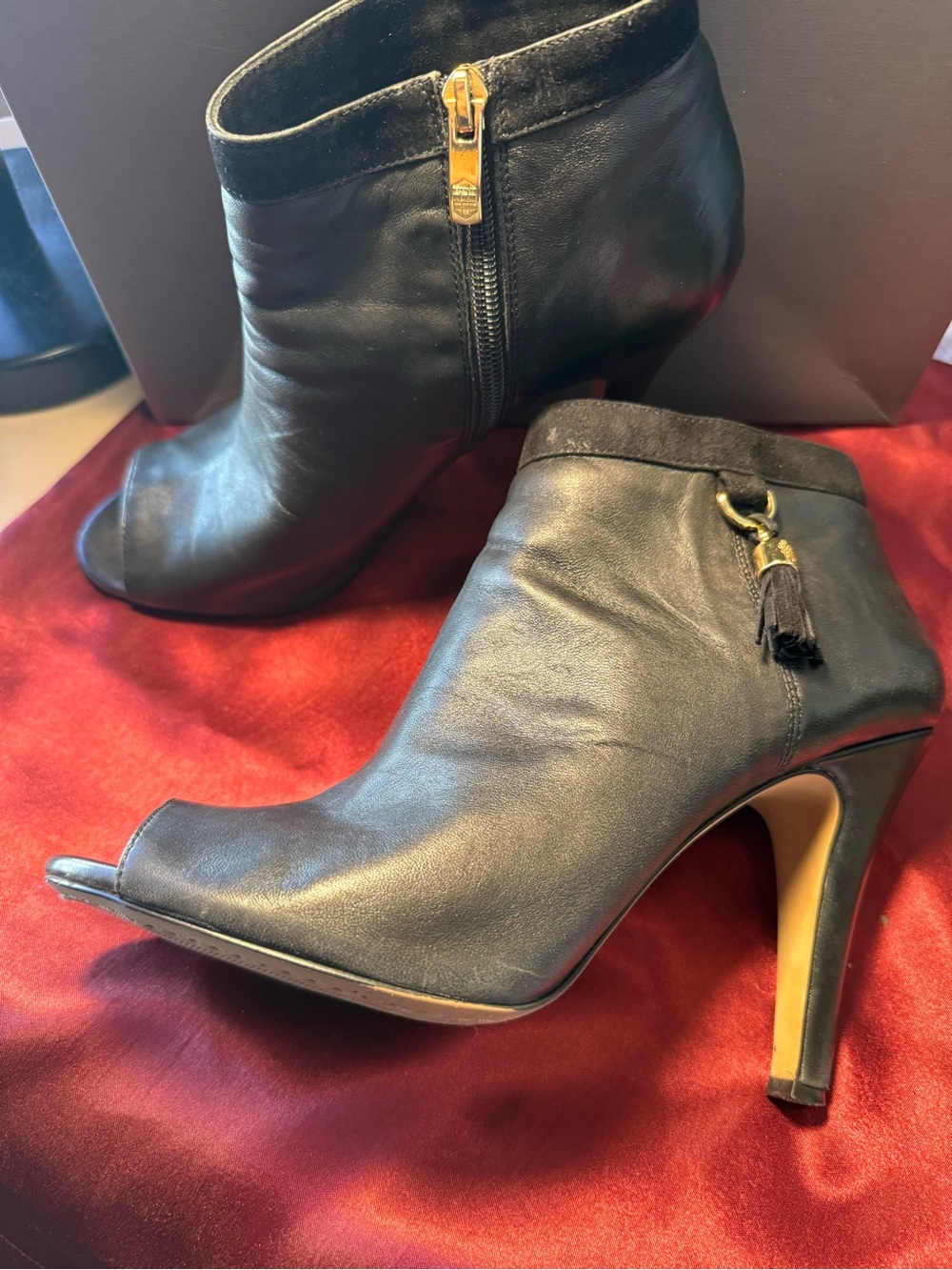 Vince Camuto Ankle Booties